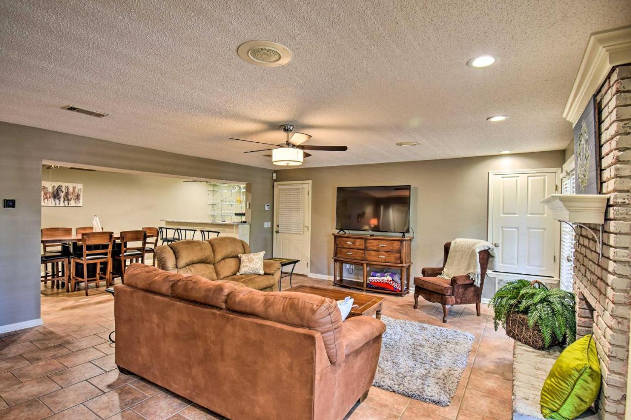 Hot Springs Home On Lake With Private Boat Dock! Exterior photo